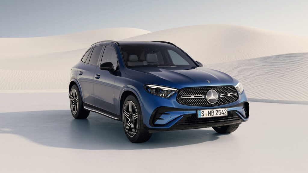 Mercedes-Benz GLC 2025 en color azul, SUV premium con diseño elegante y tecnología avanzada, disponible en Dimovil Murcia.