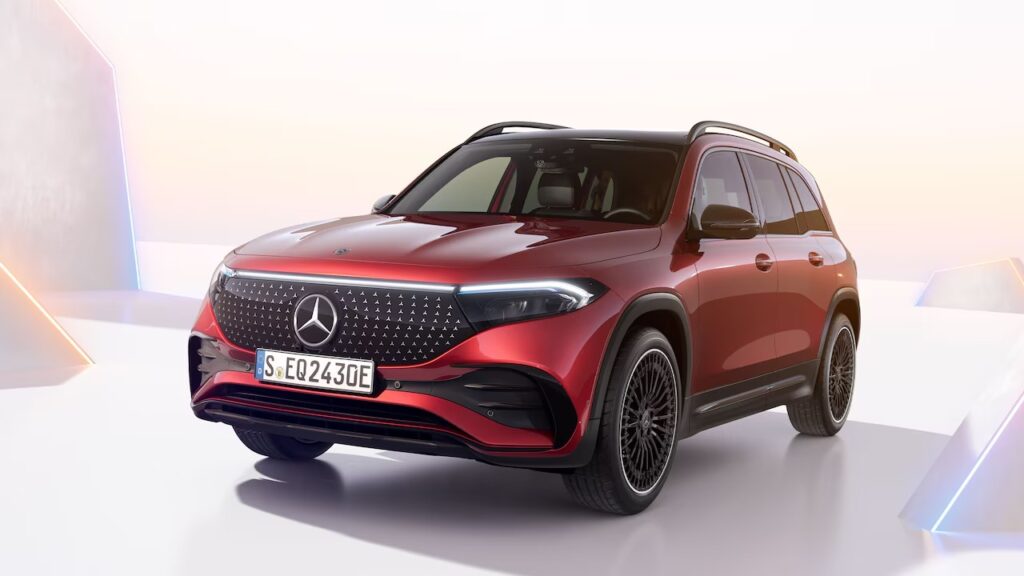Nuevo Mercedes-Benz EQB: El SUV Familiar Eléctrico Perfecto para Murcia 2025